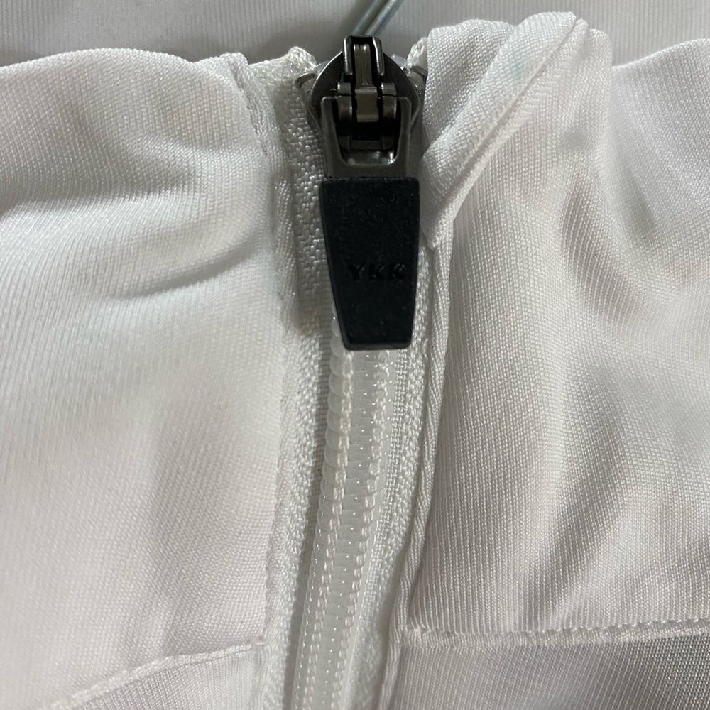 New without tags white 1/4 zip climate cool lightweight pullover Size X Large - Picture 4 of 4